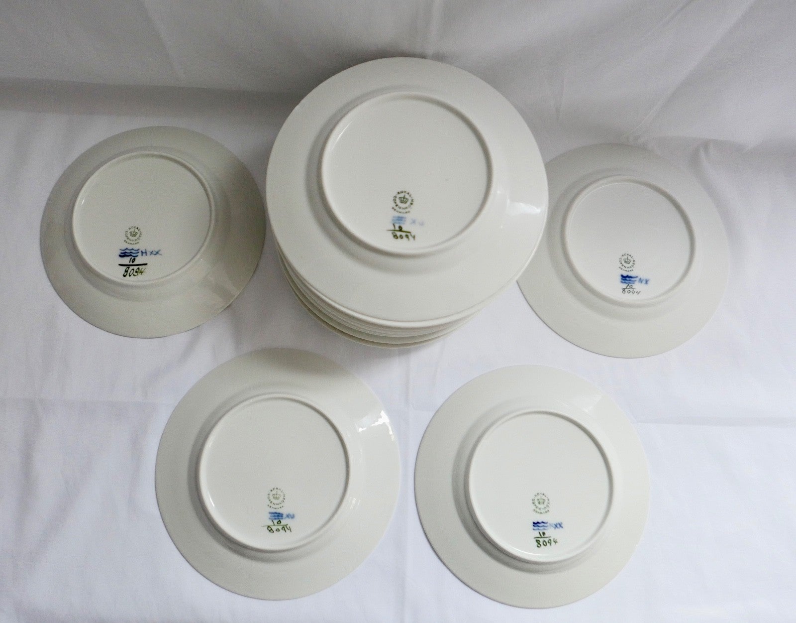 16 Stück ROYAL COPENHAGEN " Blaue Blume " Porzellan Teller 8094