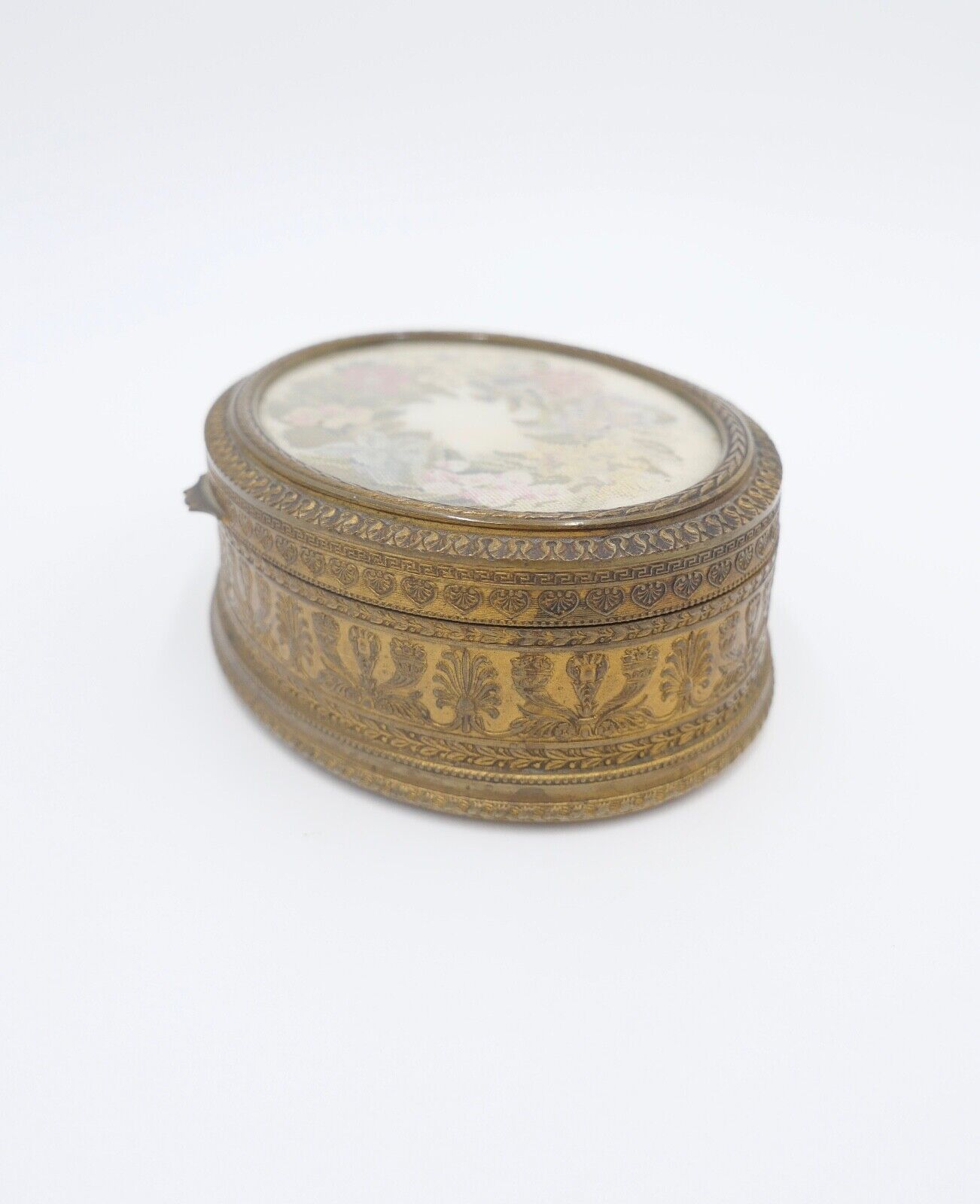 alte Messing Schatulle / Etui / Box Gobelin Stickerei für Schmuck etc. - Antikhandel-Stuttgart