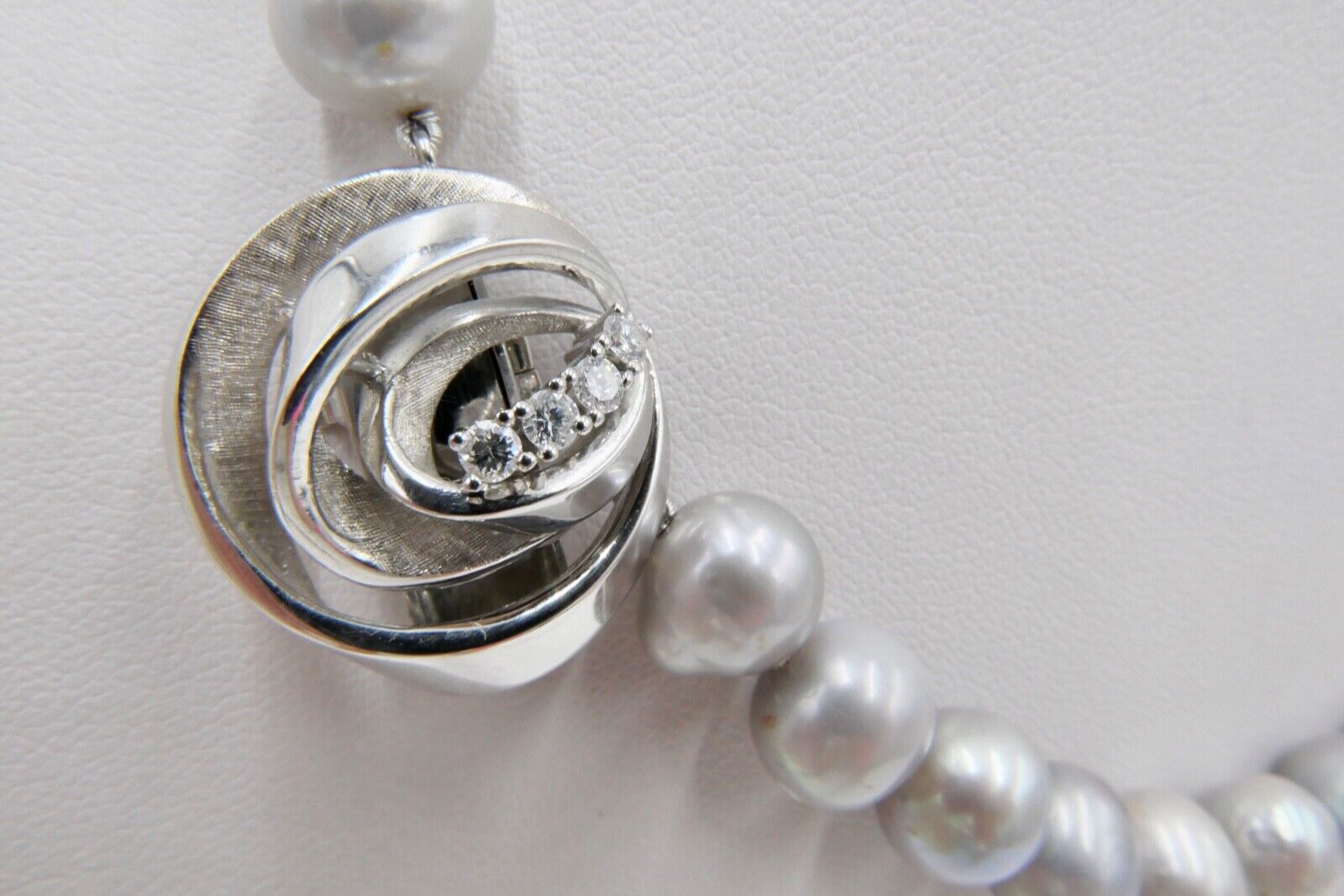 TAHITI Perlenkette Collier Grau mit Brillanten 43 cm Weißgold 585 Perlen Ø 8,8mm - Antikhandel-Stuttgart