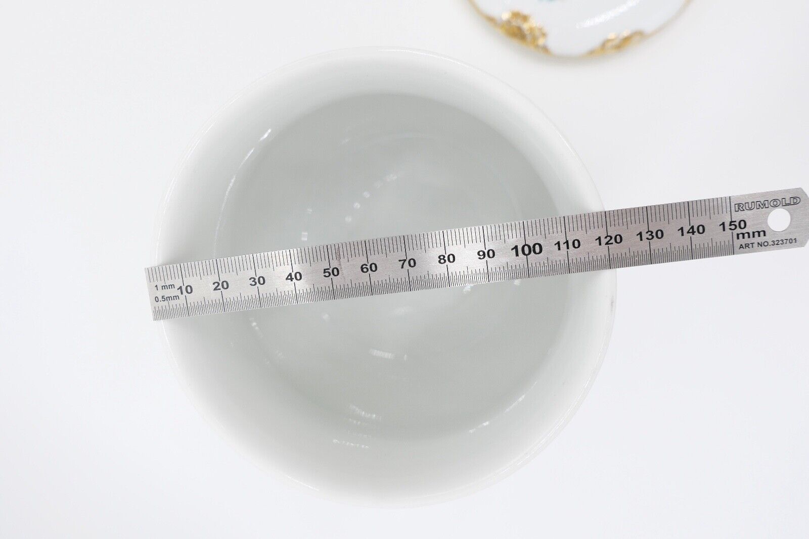 Meissen 1. Wahl Prunk Bonboniere Keksdose Deckeldose Goldrand Streublümchen Gold - Antikhandel-Stuttgart