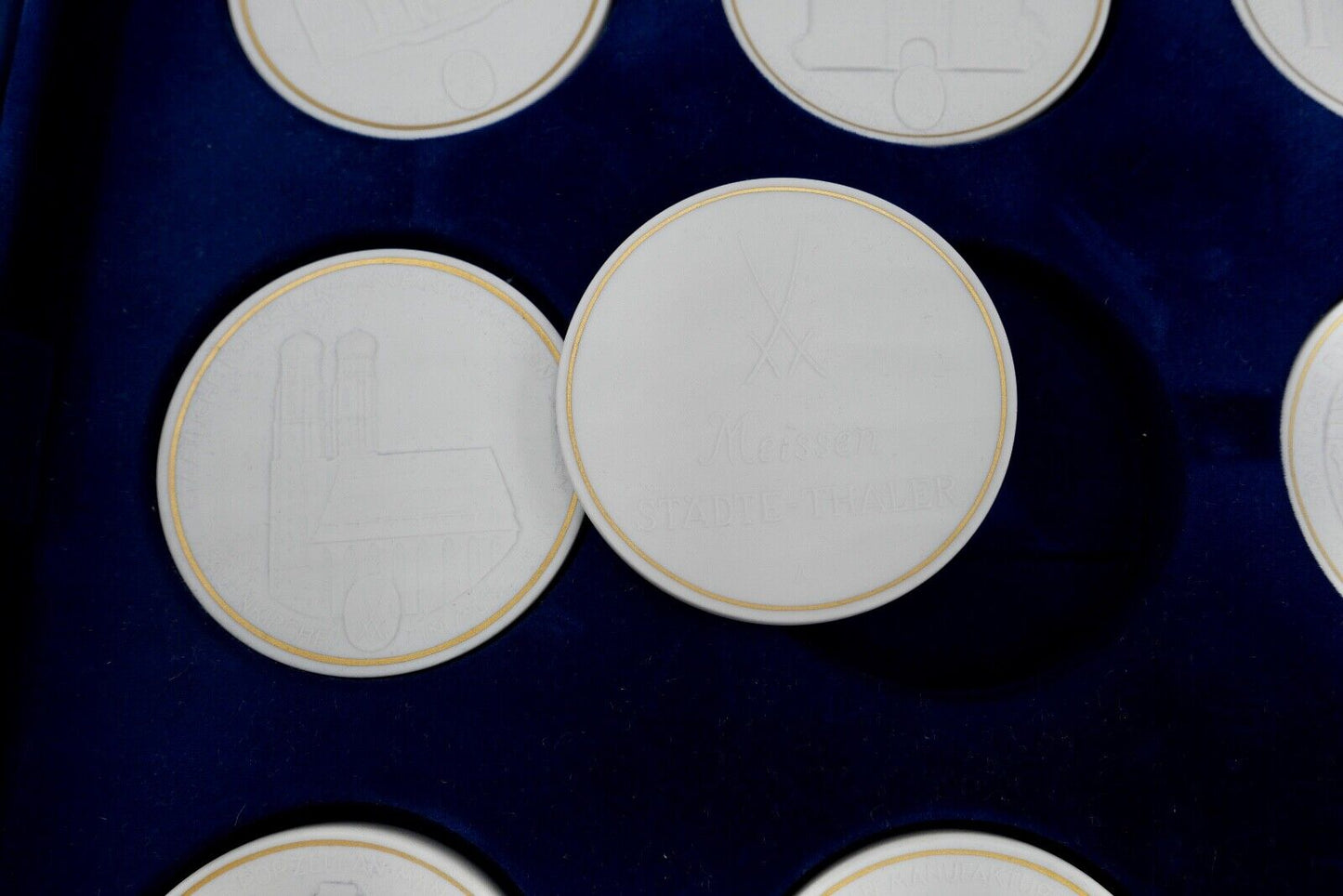 MEISSEN Sammelbox Städte Thaler & berühmte Persönlichkeiten Sammlung Medaillen - Antikhandel-Stuttgart