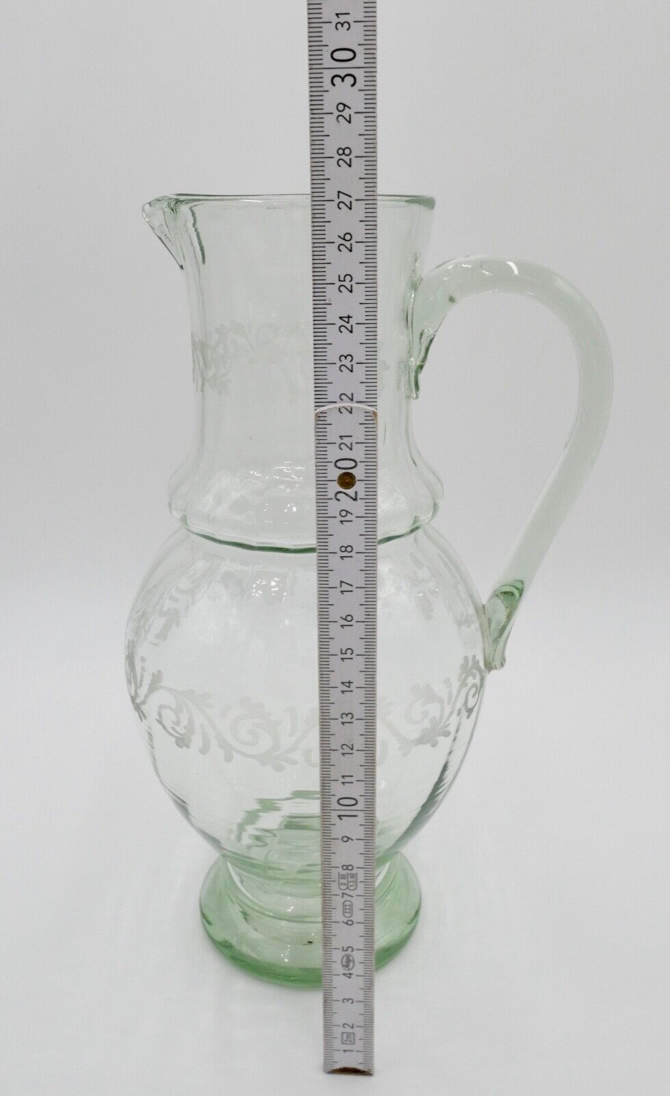 antik Ende 18. / Anfang 19. Jhd grünstichiges Glas Set Becher Henkelkaraffe - Antikhandel-Stuttgart