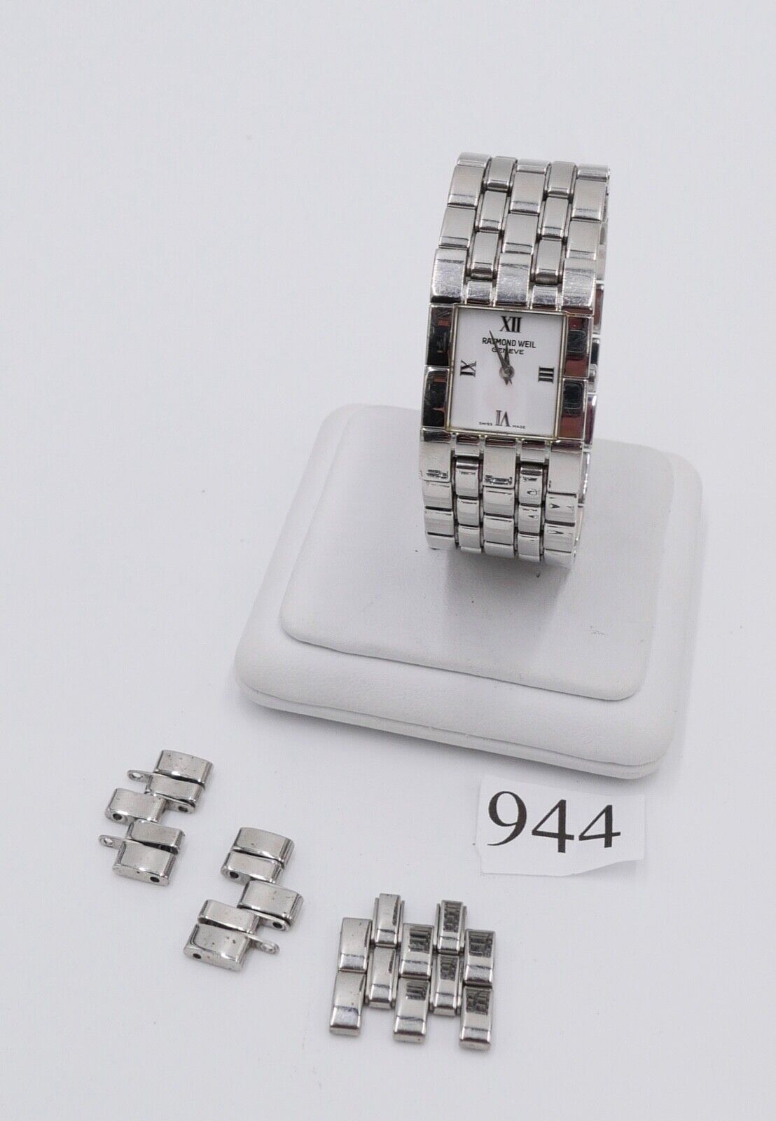 Raymond Weil Tema Quarz Damenuhr 5887 / P 154138 Edelstahl - Antikhandel-Stuttgart