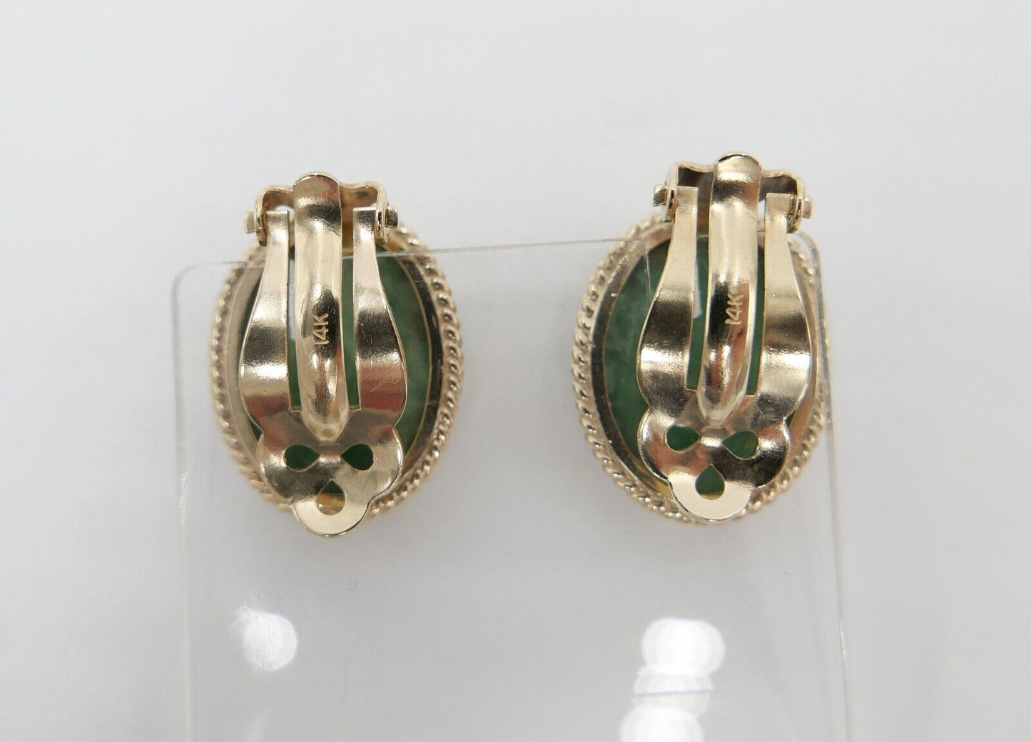 1980er Jahre Gelbgold 585 / 14K Ohrclips mit AVENTURIN - Antikhandel-Stuttgart