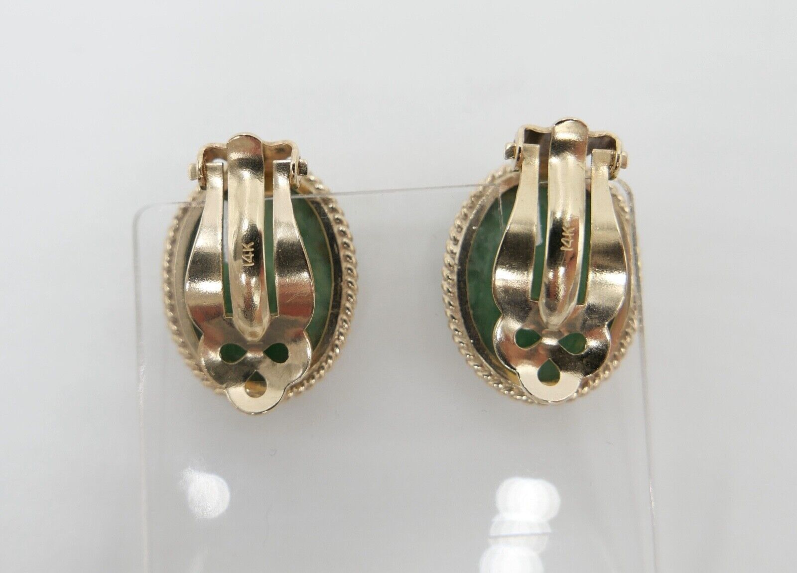 1980er Jahre Gelbgold 585 / 14K Ohrclips mit AVENTURIN - Antikhandel-Stuttgart