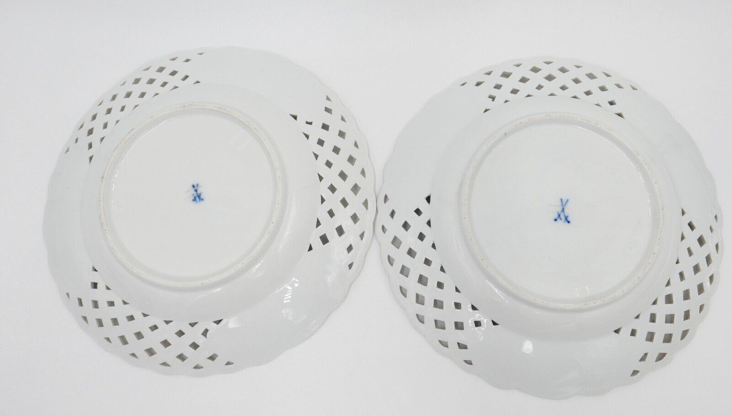 2x Meissen Durchbruchteller Wandteller Ø 20,5 cm blaue Blume Knaufzeit - Antikhandel-Stuttgart