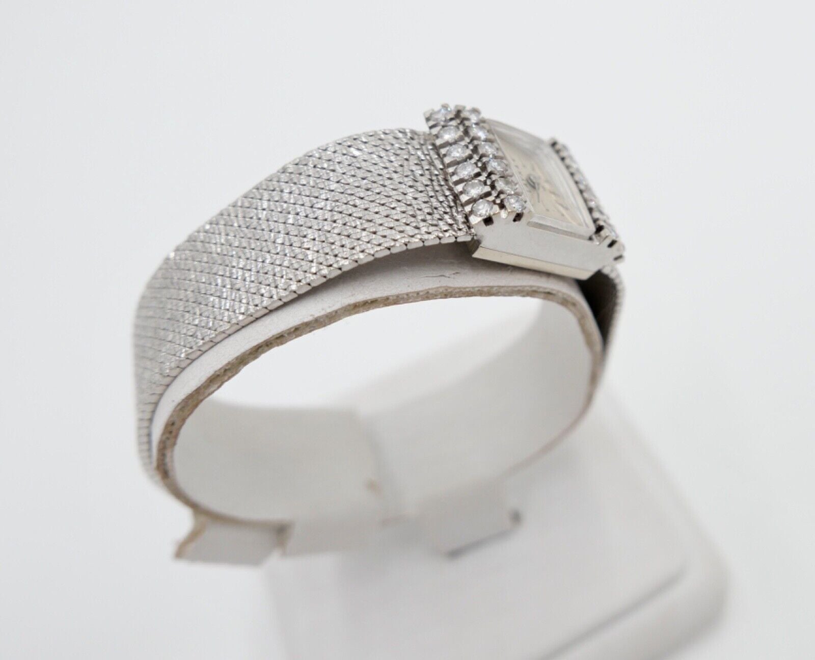 Elegante LAYKA Weißgold Damenuhr 1,32 Ctw mit 24 Brillanten 585 14K - Antikhandel-Stuttgart