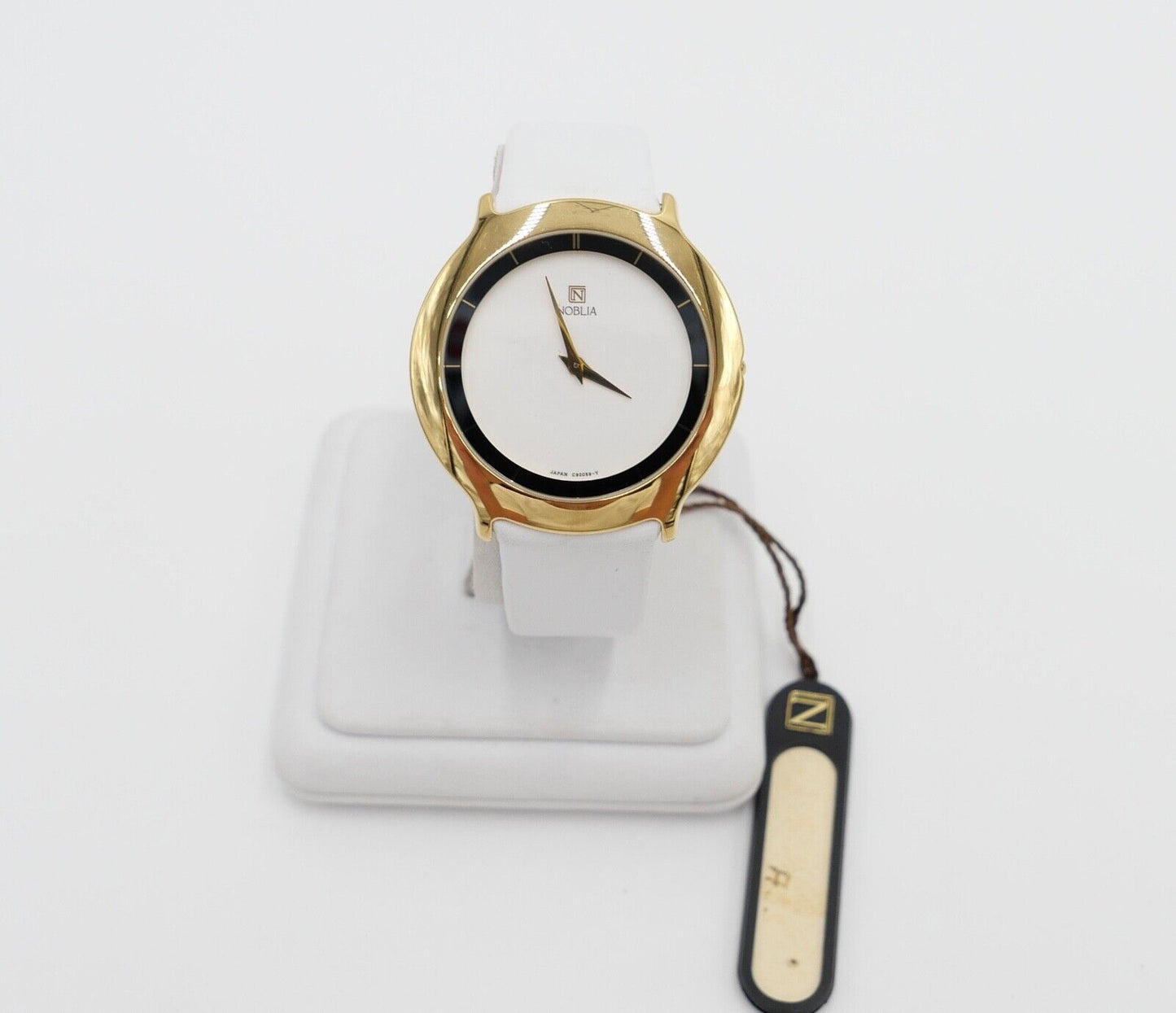 Elegante NOBLIA Damen Uhr NEU Box & Papiere Full Set QZ 512 / 3970 - Y59162SL - Antikhandel-Stuttgart