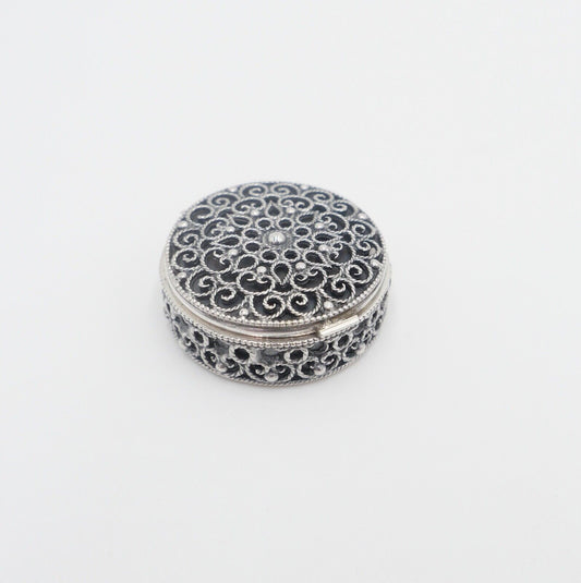 30er Jahre filigrane Silber Dose pillenröschen 835 Silber - Antikhandel-Stuttgart
