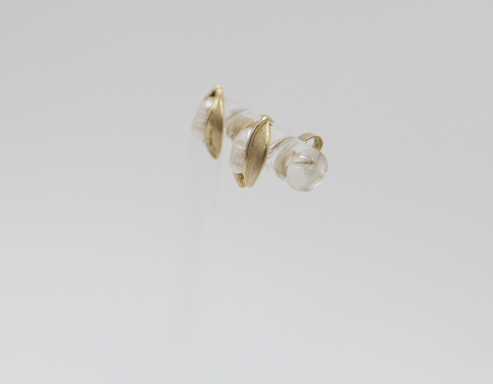 80er Jahre Gelbgold Akoya Perlen Ohrringe Ohrstecker 333 / 8K Perle Ø 6,6 mm - Antikhandel-Stuttgart