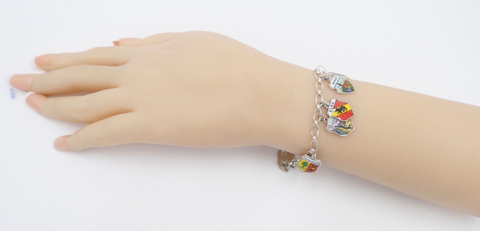 Bettelarmband mit Städte Wappen aus Emaille 800 Silber REU ANTIKO EHJ - Antikhandel-Stuttgart