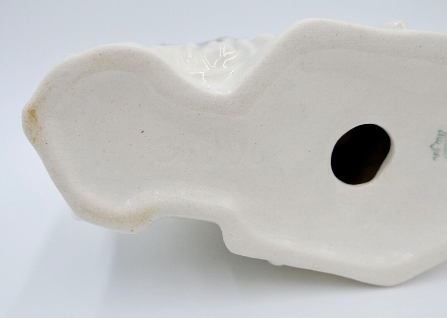 Großer alter Eisbär Polarbär auf Sockel Modell Nr. 36096 Krakelee Porzellan - Antikhandel-Stuttgart