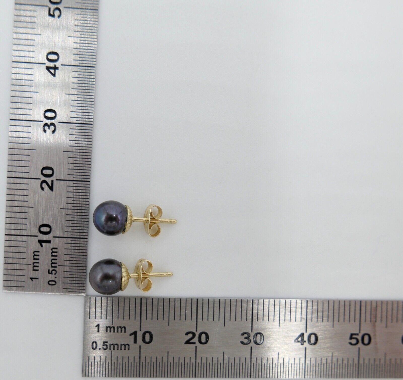 Tahiti Perlen Gold Ohrstecker Ohrringe 14K / 585 Gold Ø 6,1 mm - Antikhandel-Stuttgart