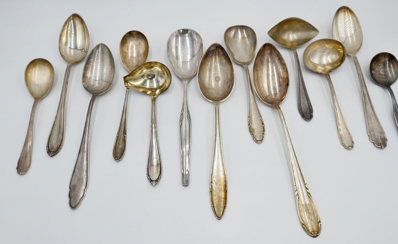 Konvolut Suppenkelle / Schöpfer / Löffel WMF OKA 90er Silberauflage 13 Stück - Antikhandel-Stuttgart