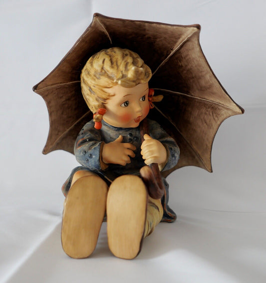 Große Hummel Goebel Figur 20cm 152/IIB Mädchen Regenschirm Umbrella girl Geborge - Antikhandel-Stuttgart