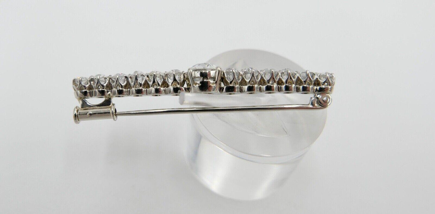 750 18K Weißgold Stabbrosche Brosche mit 13 Diamanten 44 mm Altschliff 2,17 Ctw - Antikhandel-Stuttgart