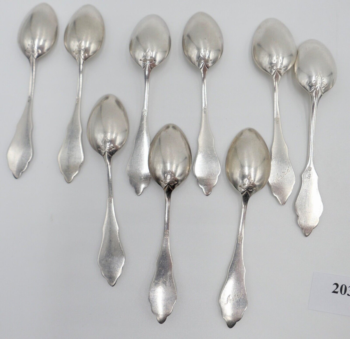 18 Tlg. KOCH & BERGFELD Besteck Ostfriesenmuster 90er Silber versilbert - Antikhandel-Stuttgart