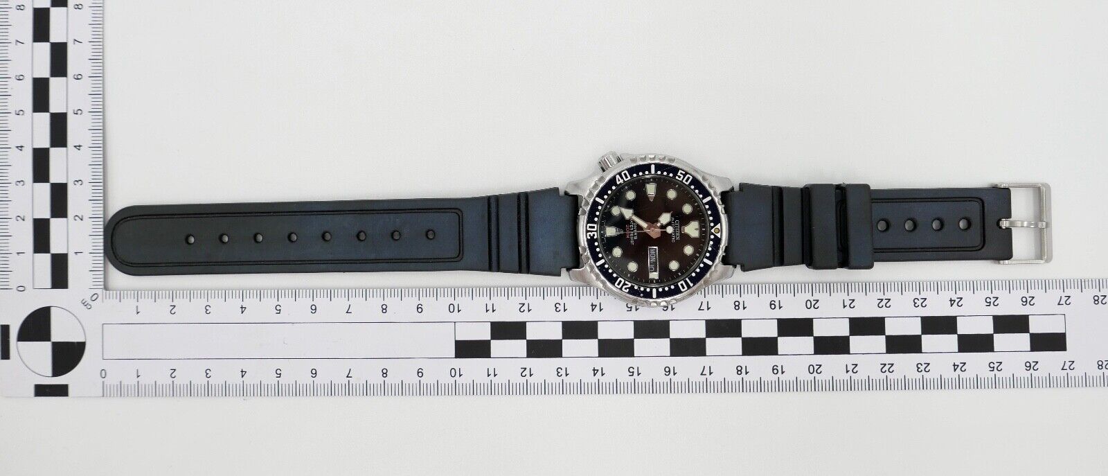 CITIZEN Diver Automatic Cal.8203 a watch Uhr Armbanduhr Taucher 200 Meter Sub - Antikhandel-Stuttgart