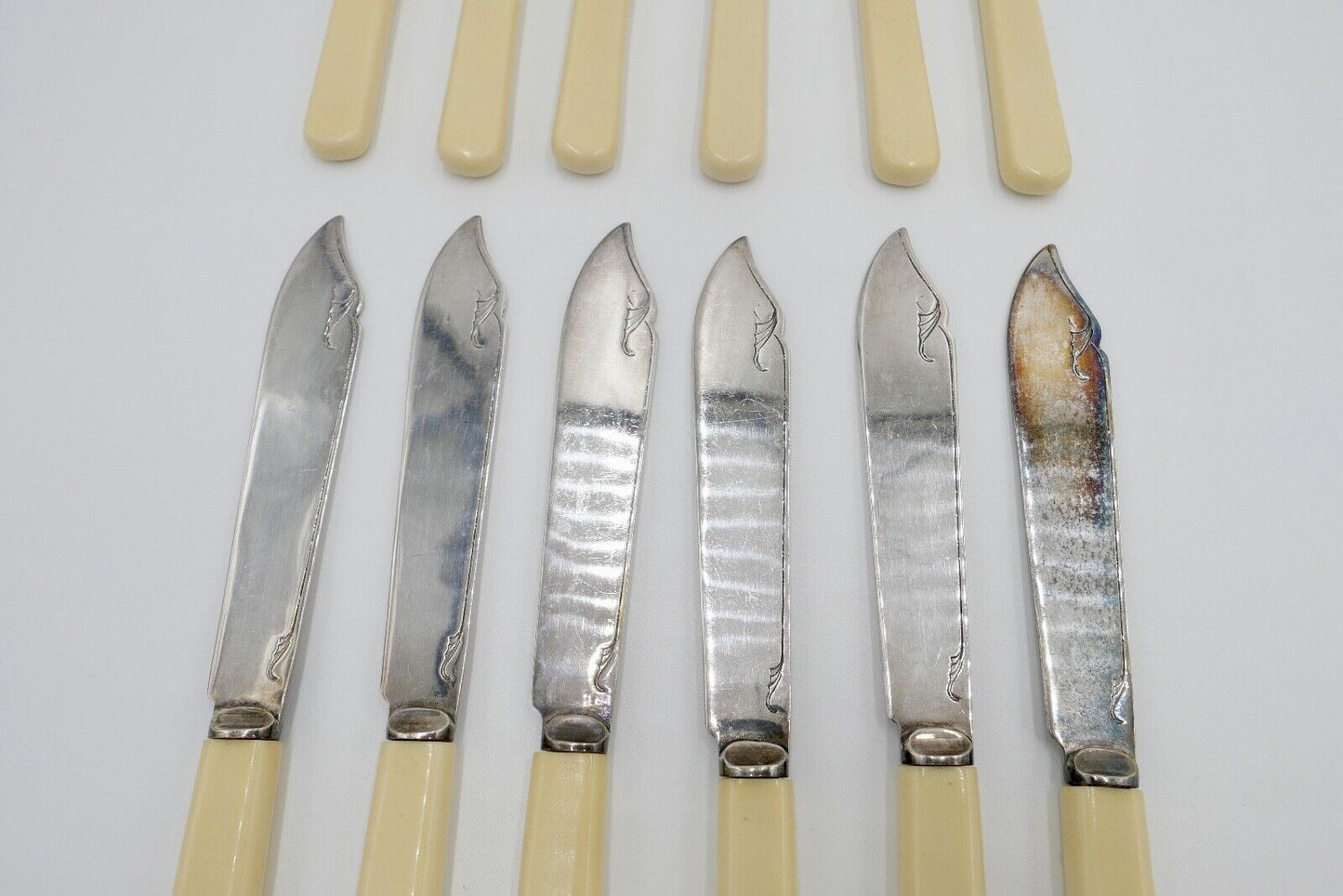 12 Teile E.P.N.S. Besteck 30er / 40er Jahre vintage Gabel Fischmesser - Antikhandel-Stuttgart