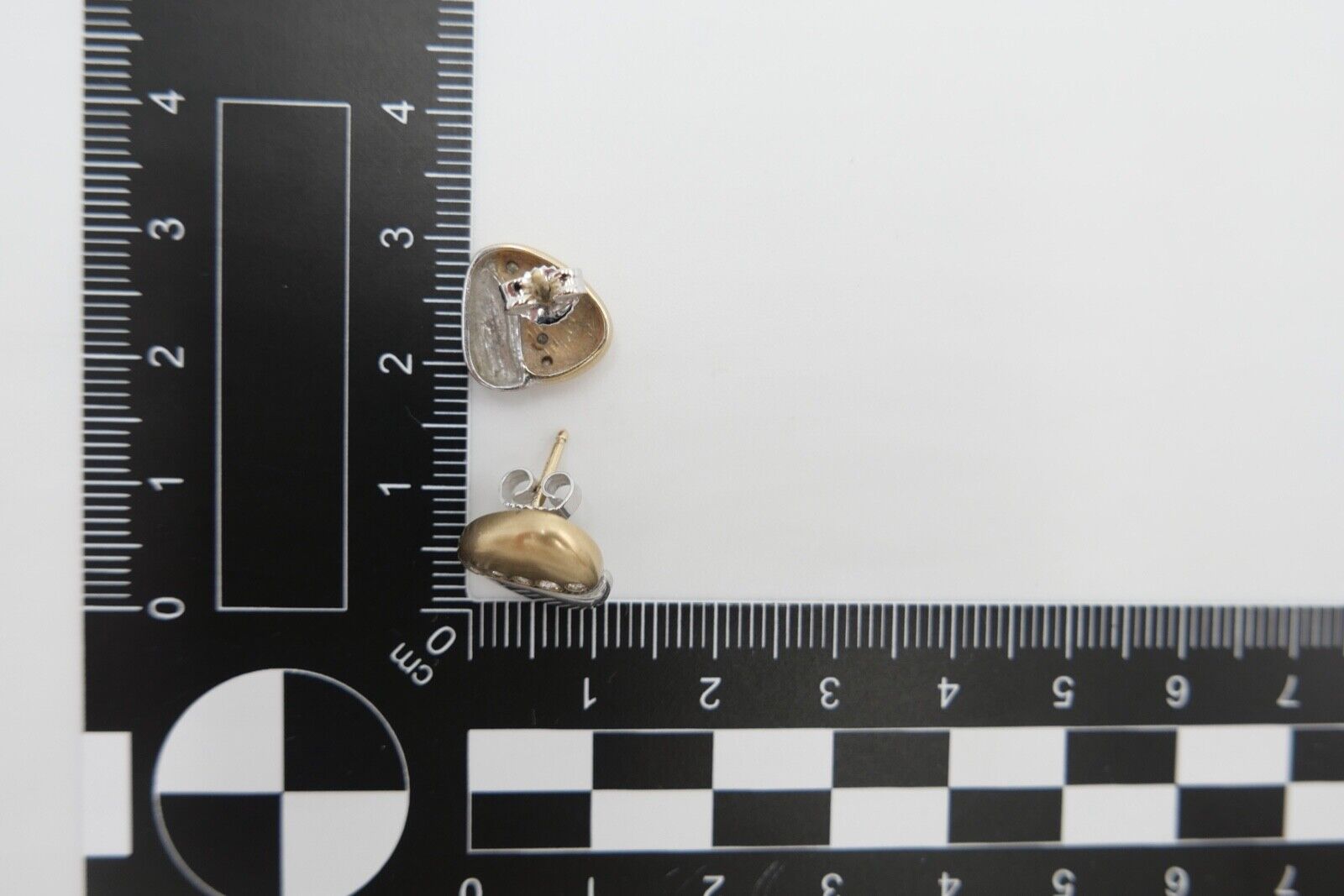 80er Jahre Bicolor Brillanten Gold Weißgold Ohrringe Ohrstecker Herz 585 - Antikhandel-Stuttgart