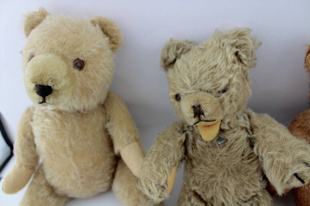 4 Alte Steiff Teddy Bär old Bear Stofftier 22-30 cm Knopf im Ohr Brummstimme - Antikhandel-Stuttgart