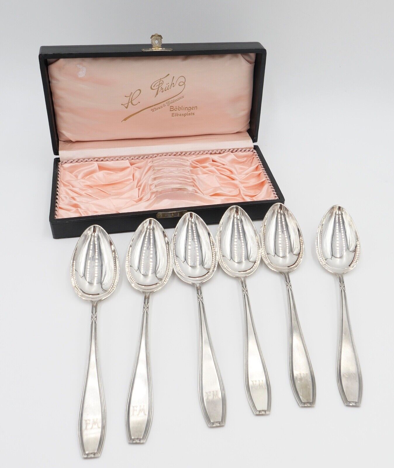 NEUwertig OKA 108 Besteck Löffel Set 6 tlg versilbert 90 Monogramm FM mit Etui - Antikhandel-Stuttgart