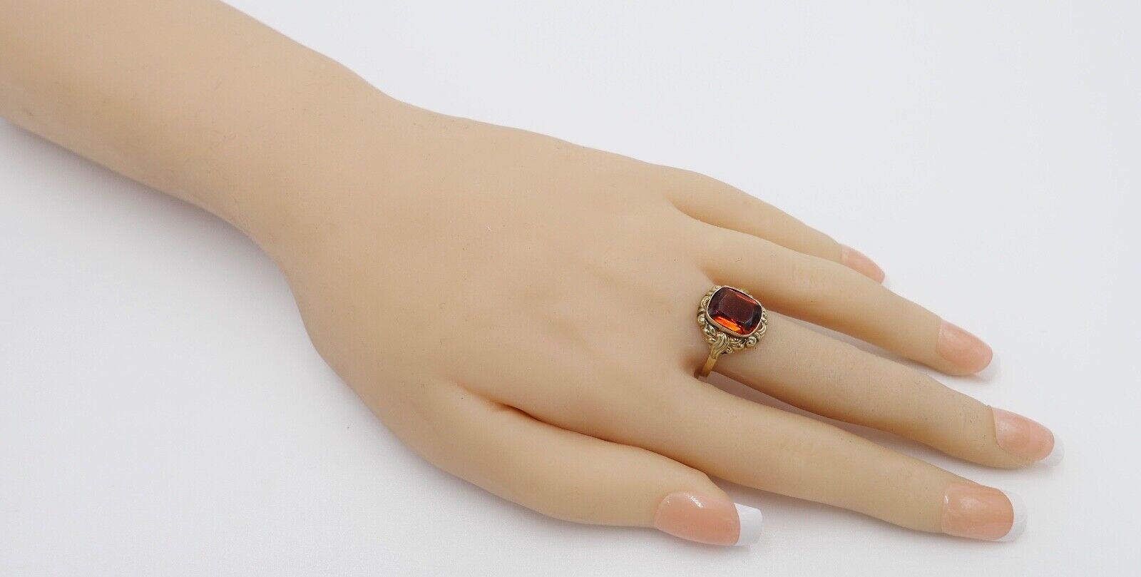 50er Jahre Damenring Gr. 57 Gold 333 / 8K mit großem Citrin - Antikhandel-Stuttgart