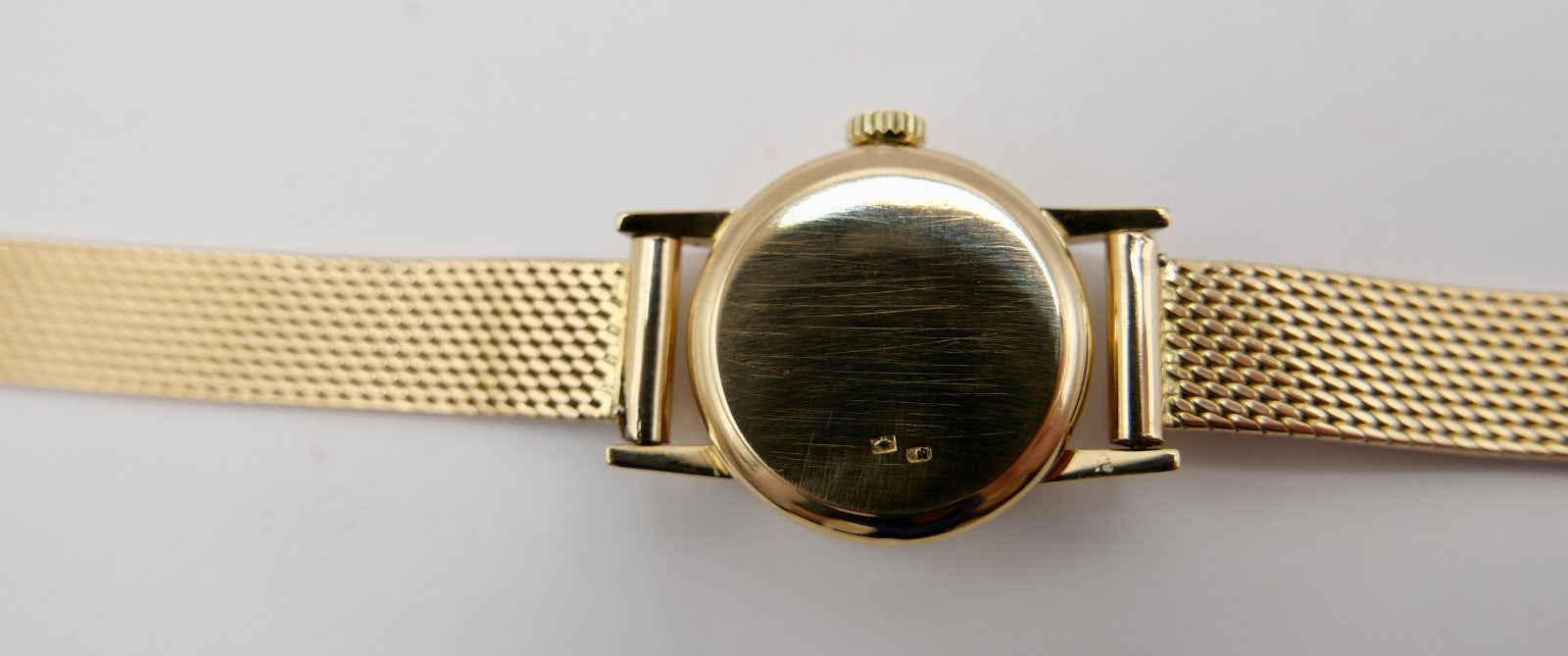 Klassische 1960er Jahre Omega Damenuhr Handaufzug 750 18K Vollgold Cal. 620