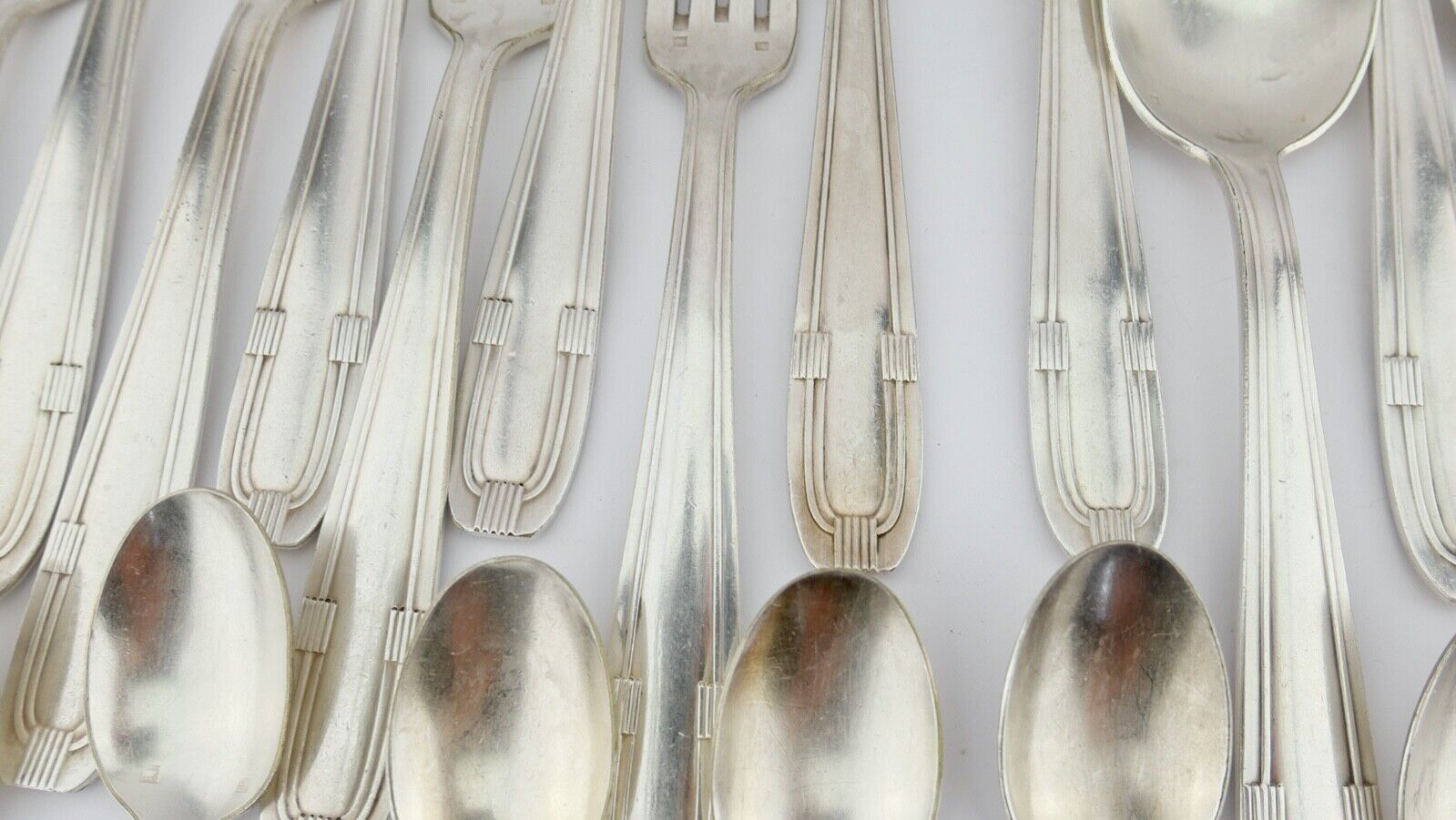 32 Tlg Art Deco 1930er Couverts DIXI 84G 18G cutlery Besteck Gabel Löffel - Antikhandel-Stuttgart