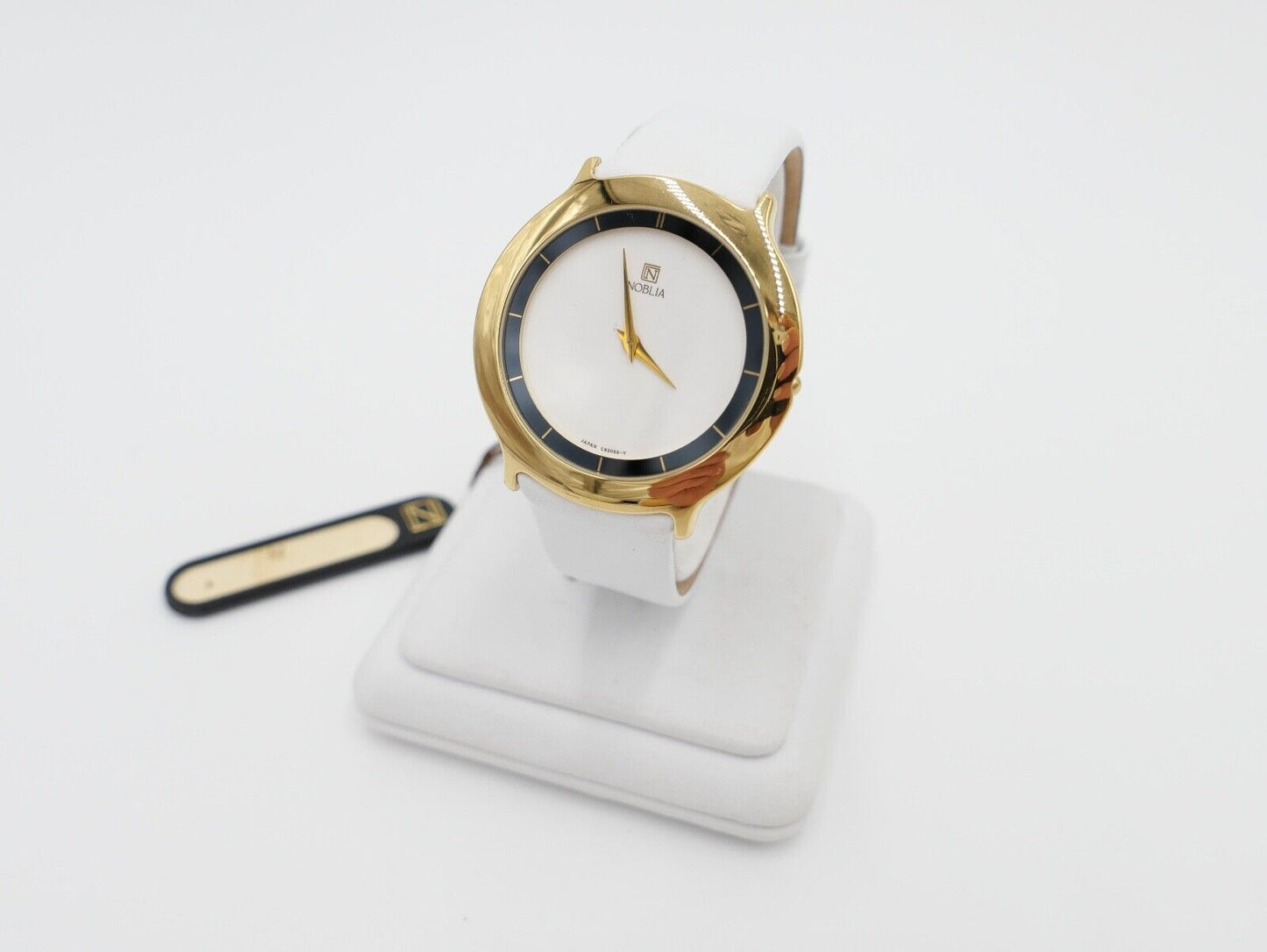 Elegante NOBLIA Damen Uhr NEU Box & Papiere Full Set QZ 512 / 3970 - Y59162SL - Antikhandel-Stuttgart