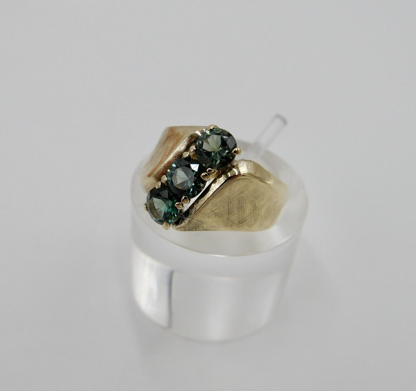 Eleganter Gold Ring 333 / 8K Turmalin Grün 1,05 Ct Rund Gr. 51 - Antikhandel-Stuttgart