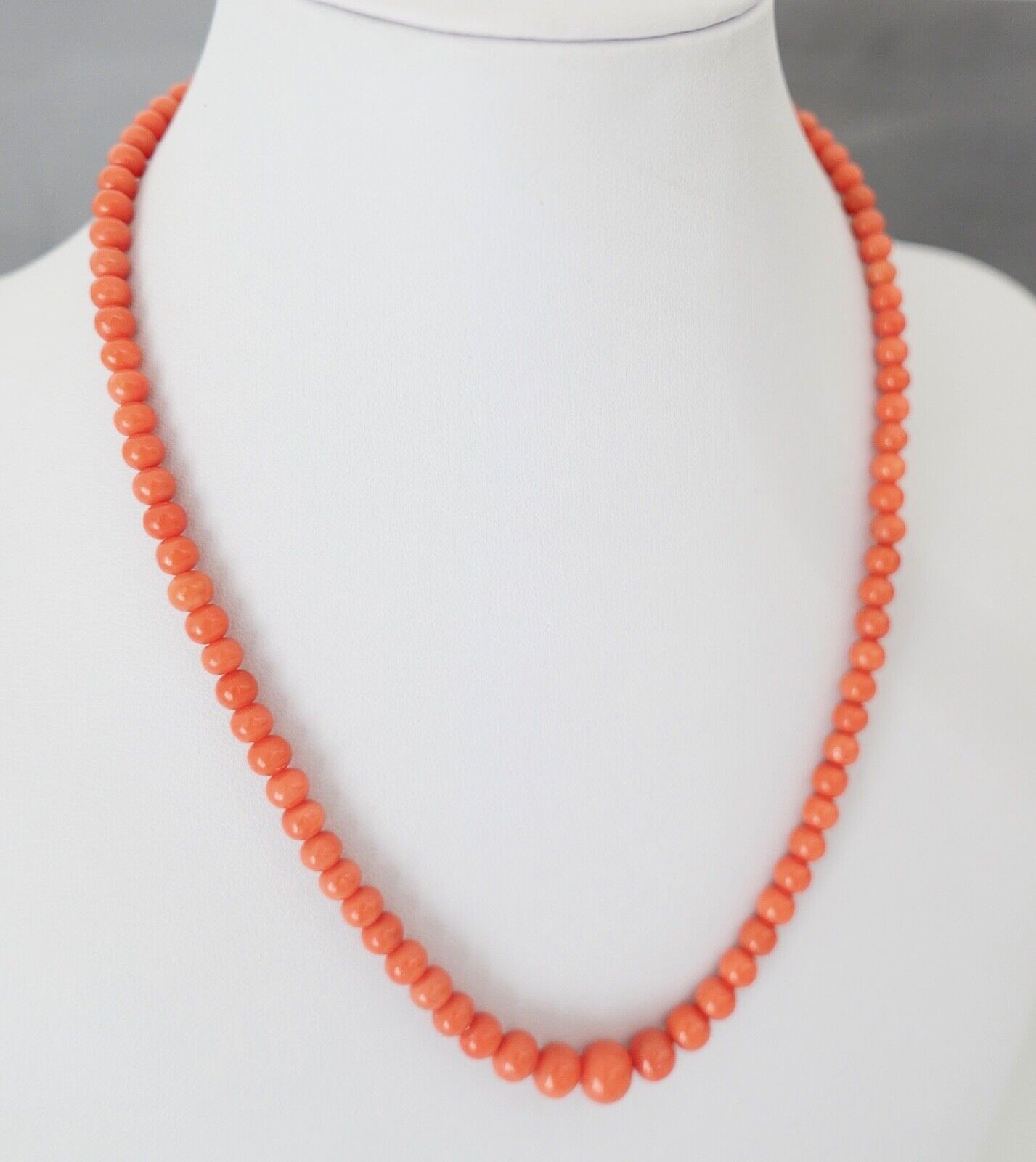 Korallen Kette coral necklace Kugel 44 cm Ø 8,4 mm Silber verholdet - Antikhandel-Stuttgart