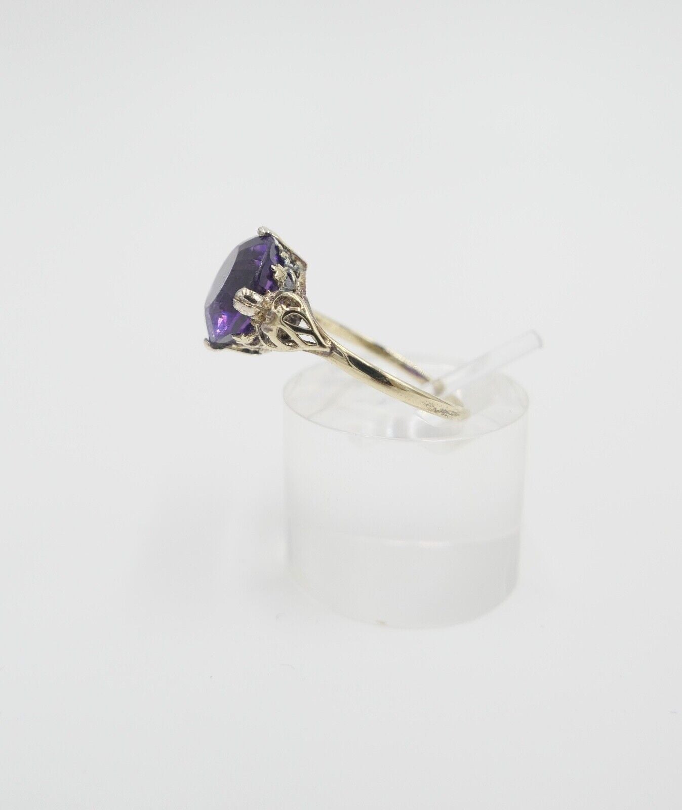 antik um 1900 Damenring mit lila Amethyst Ring 2,87 Gr Gold 585 / 14K Gr. 59 - Antikhandel-Stuttgart