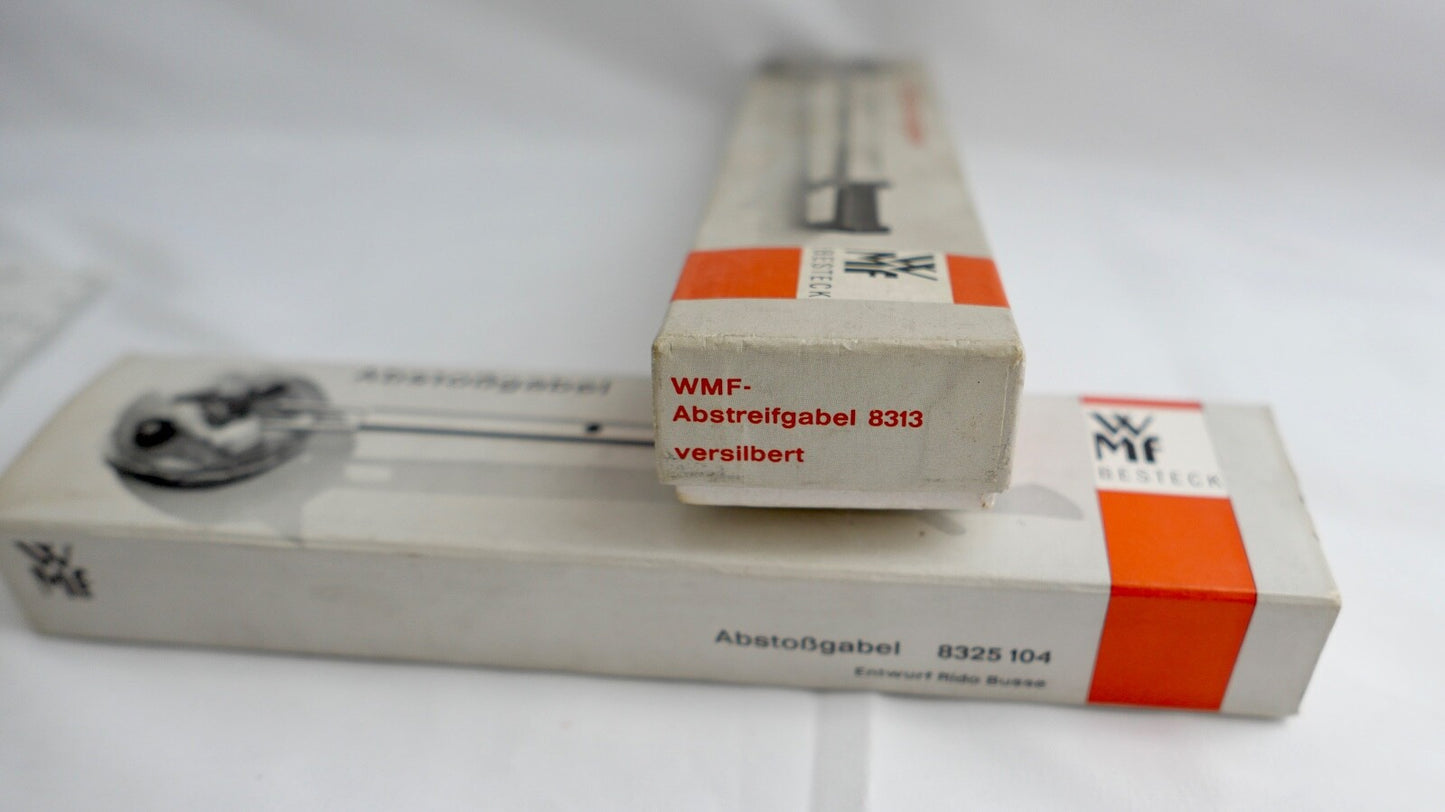 NEU 2x WMF Abstoßgabel Abstreifgabel versilbert  OVP UNBENUTZT 8325 104 & 8313