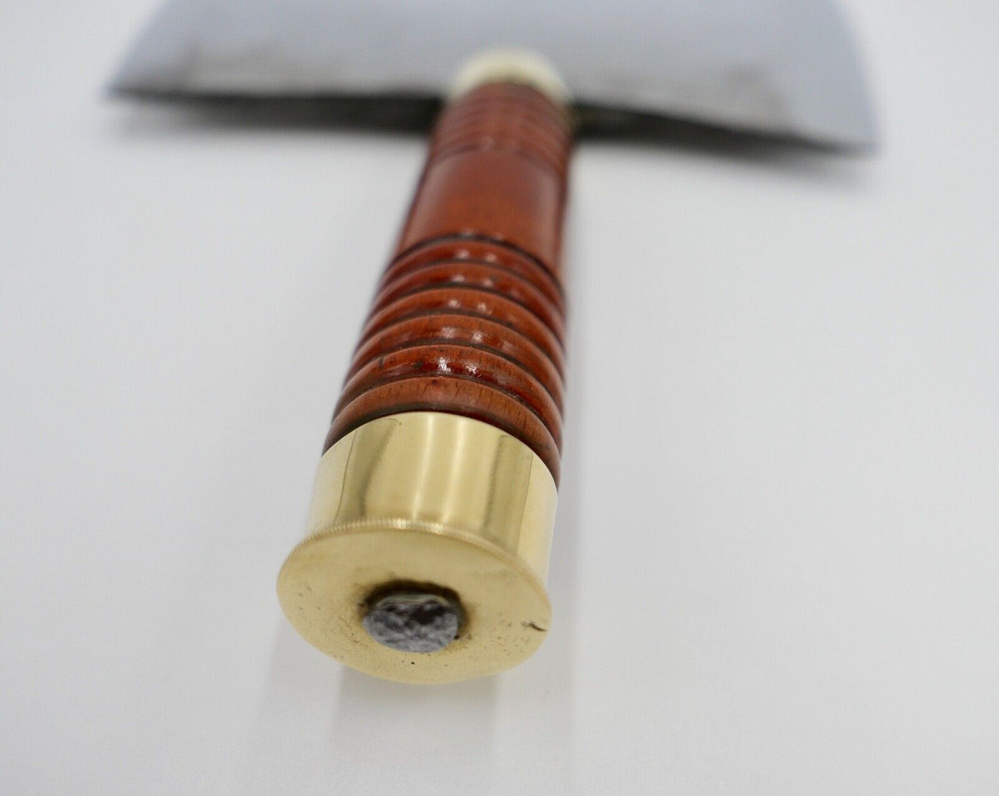 altes Fleischerbeil Metzgerbeil Doppelspalter H. AILE STUTTGART BAD CANNSTATT - Antikhandel-Stuttgart