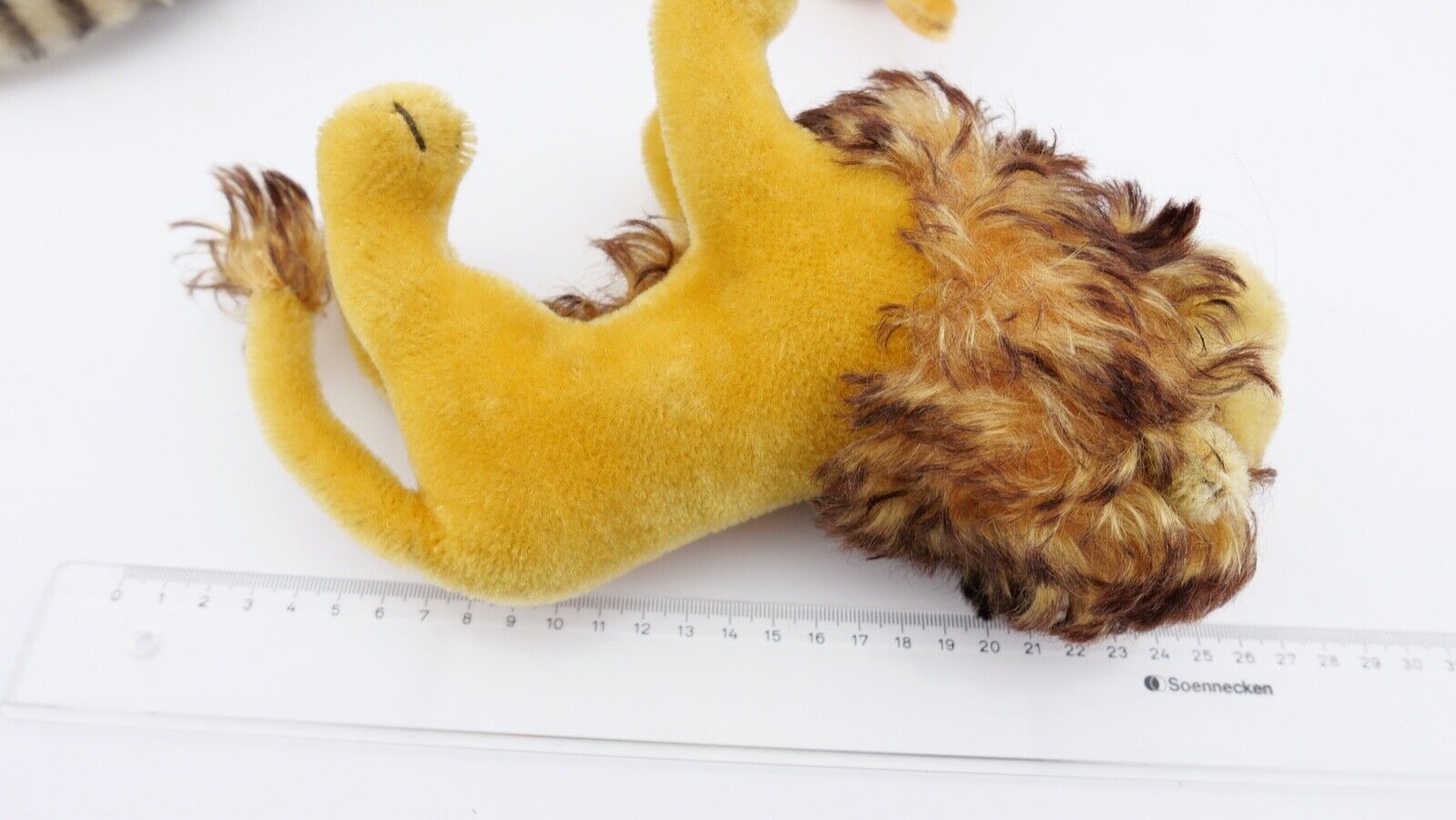 4x alte Steiff Stoff & Plüschtiere Katze Löwe Leo Hund Boxer Dackel - Antikhandel-Stuttgart