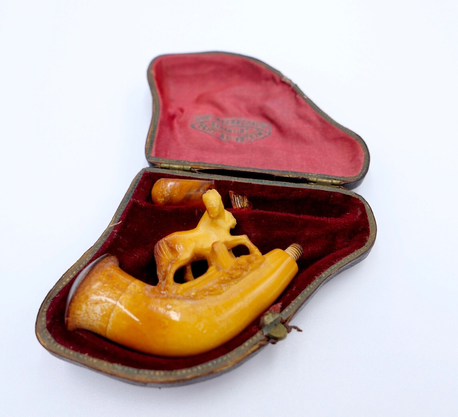 Alte Antike Meerschaumpfeife Bernstein Pipa Etui Pfeife Motiv PFERD - Antikhandel-Stuttgart