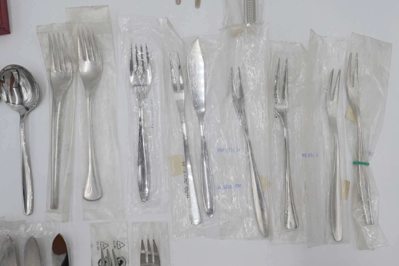 - NEU - OVP - 31 Teile WMF Cromargan Fischbesteck Kinderlöffel Speißeschieber - Antikhandel-Stuttgart