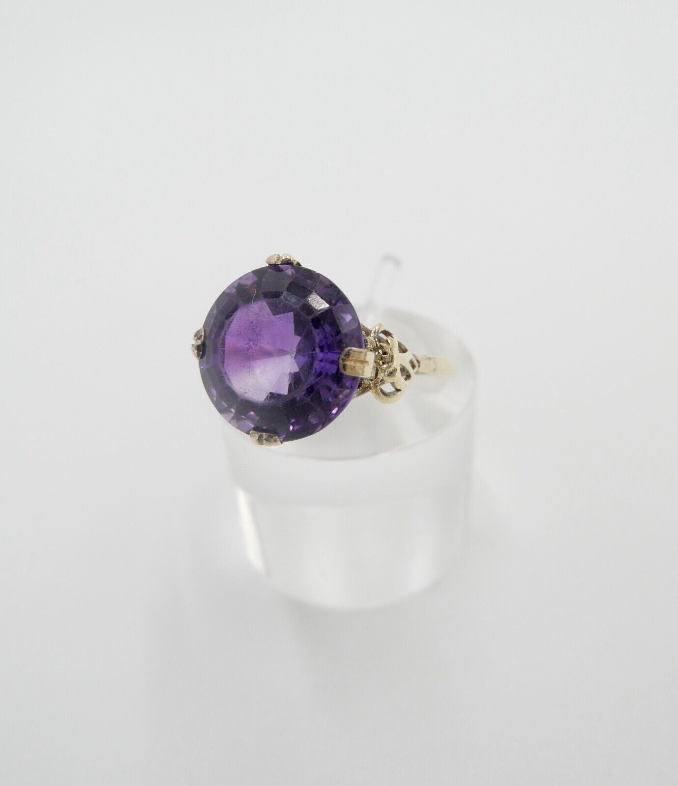 antik um 1900 Damenring mit lila Amethyst Ring 2,87 Gr Gold 585 / 14K Gr. 59 - Antikhandel-Stuttgart