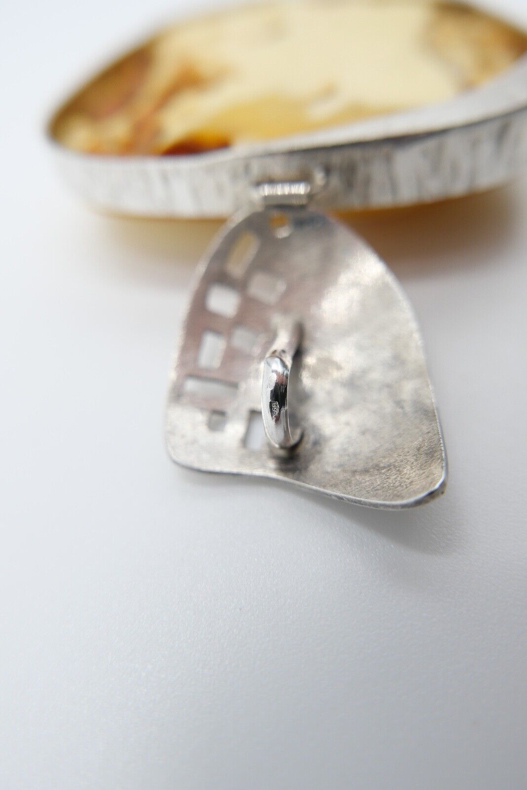 70er Jahre XL Bernstein Butterscotch Anhänger 925 Silber mit Hersteller Punze - Antikhandel-Stuttgart