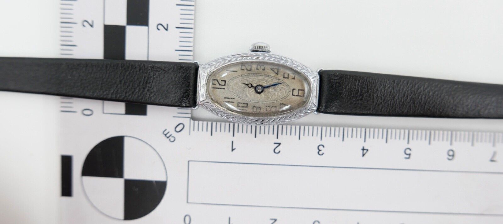 Antike Jugendstil 1920er Jahre Gold Damenuhr ( DEFEKT ) PARFIS WATCH SWISS 20 Kt - Antikhandel-Stuttgart