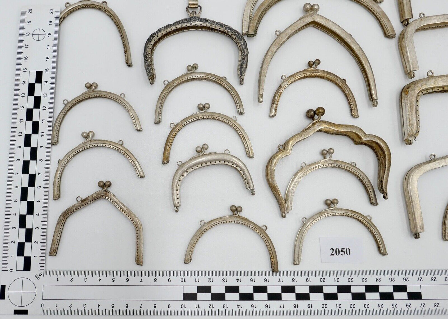 POSTEN alte Kettentasche Geldbeutel Geldbörse Täschchen Theaterasche NEU Alpacca - Antikhandel-Stuttgart