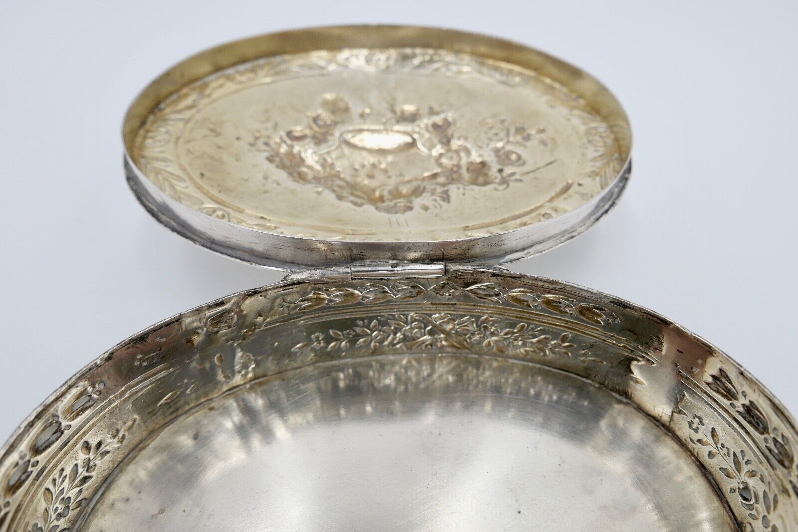 Jugendstil um 1900 830 Silber Deckeldose Schatulle Tabakiere floral - Antikhandel-Stuttgart