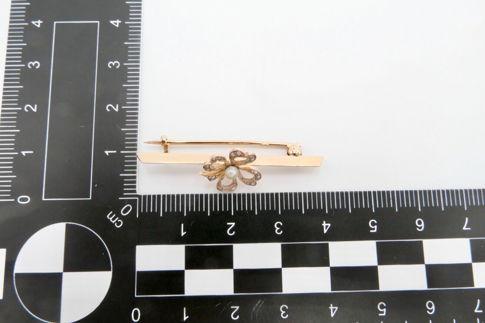 um 1900 antik Schleifen Kleeblatt Brosche Perlen Saatperlen VJB 585 14K Rotgold - Antikhandel-Stuttgart