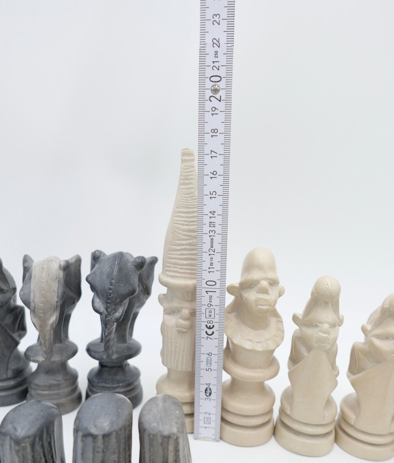 Schachfiguren aus Stein mit Afrika Motiv Figuren 32 Stück - Antikhandel-Stuttgart