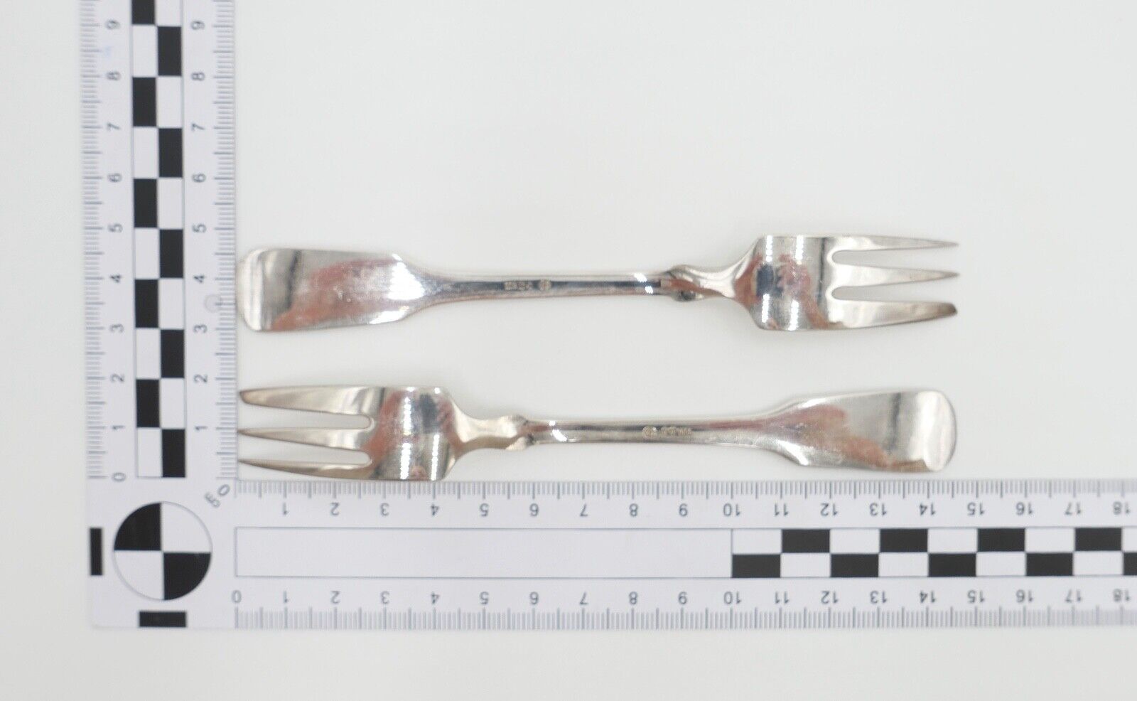 800 Silber Besteck 6 tlg. Kuchengabel Gebrüder Reiner Spatenmuster Monogramm JM - Antikhandel-Stuttgart