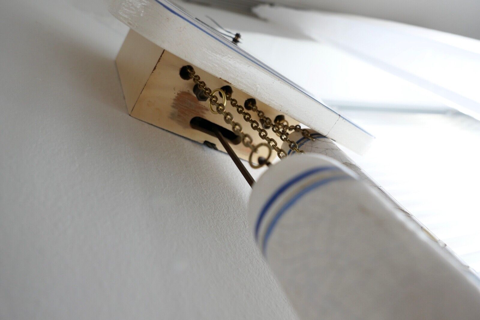 50er Porzellan Wanduhr 94/24 475 Gewichte Blumendekor Pendeluhr Junghans W 248 - Antikhandel-Stuttgart