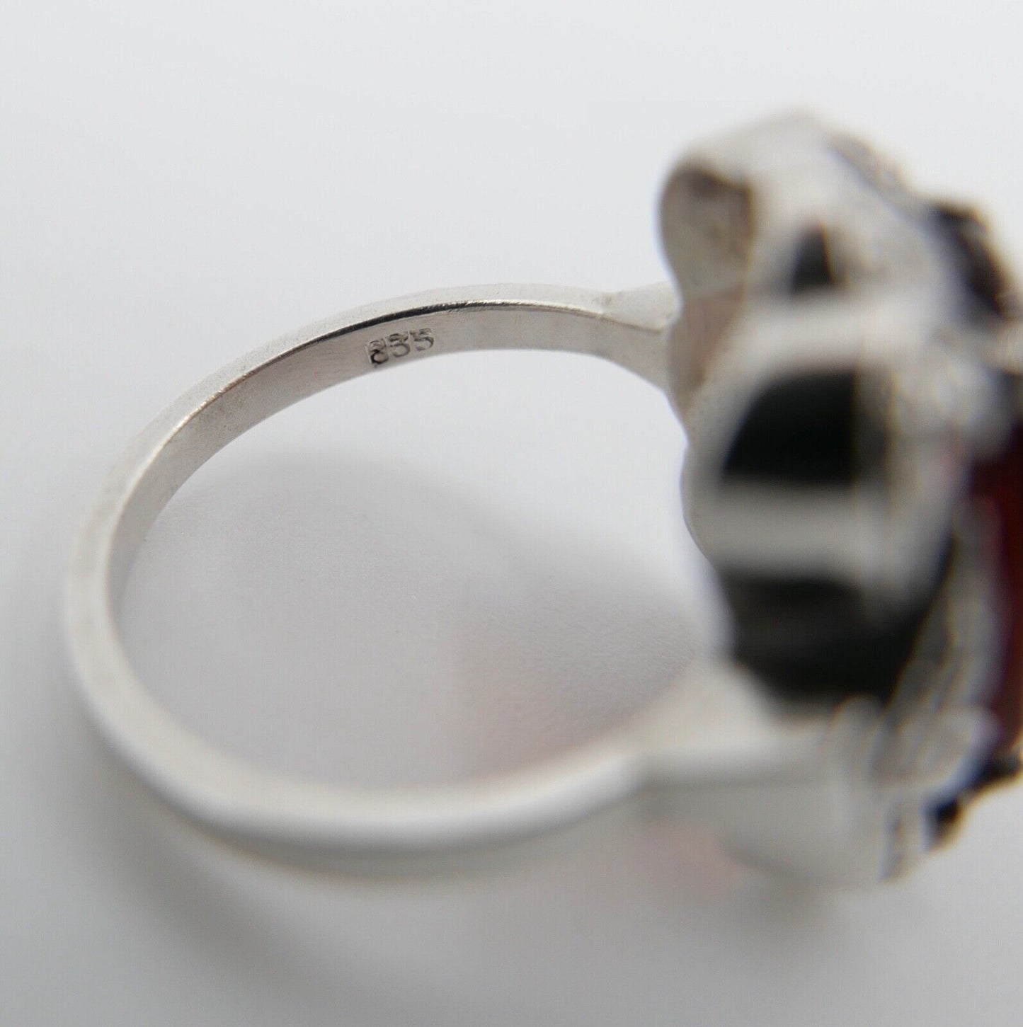 ART DECO Damenring Ring Silber 835 großer ovaler rot brauner Glasstein Gr. 53 - Antikhandel-Stuttgart