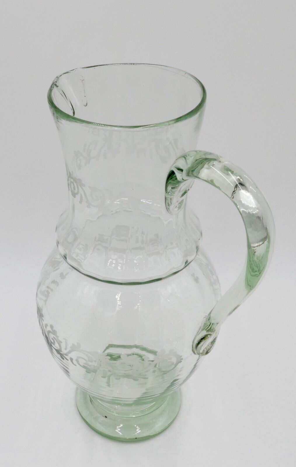 antik Ende 18. / Anfang 19. Jhd grünstichiges Glas Set Becher Henkelkaraffe - Antikhandel-Stuttgart