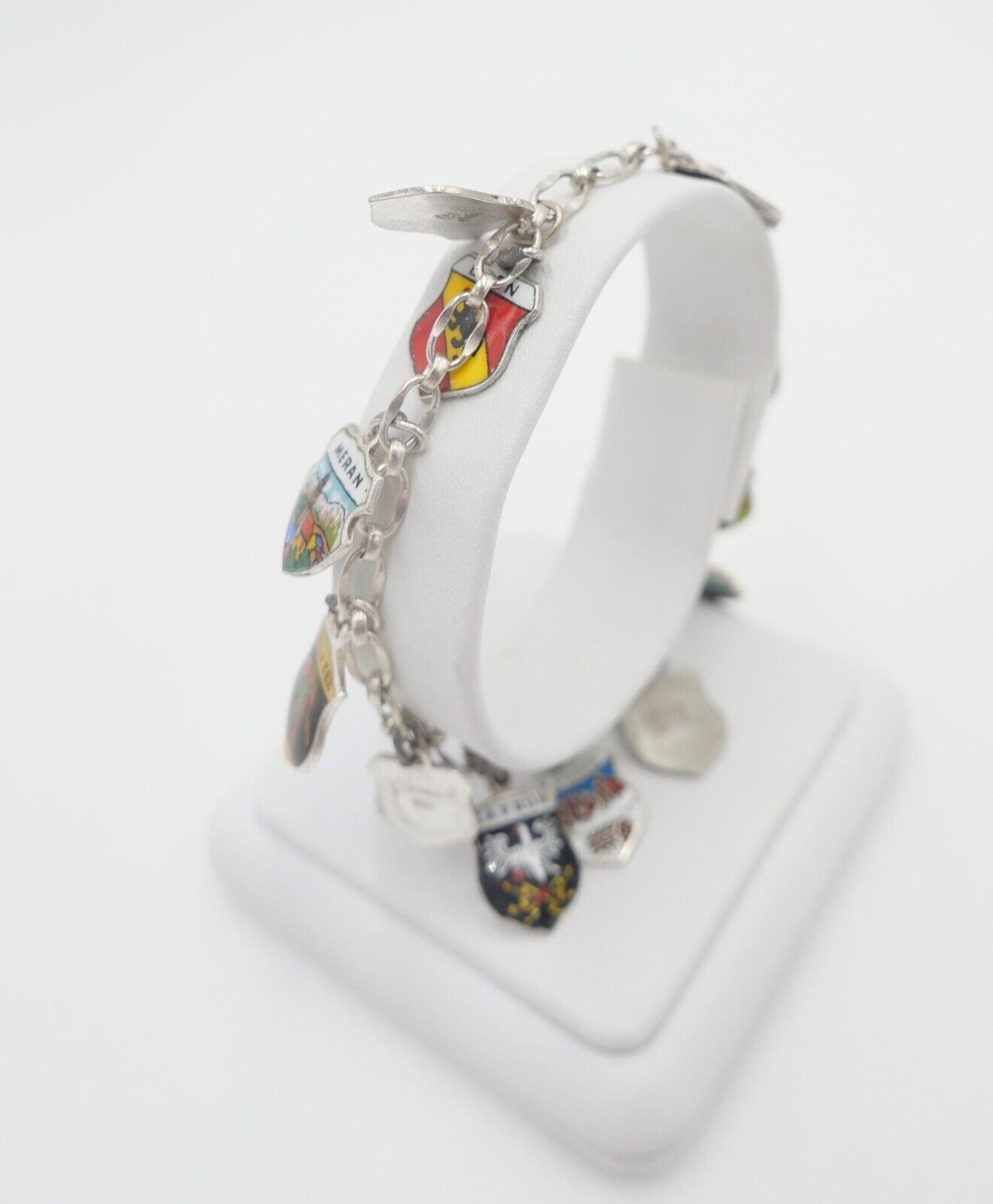 Bettelarmband mit Städte Wappen aus Emaille 800 Silber REU ANTIKO EHJ - Antikhandel-Stuttgart